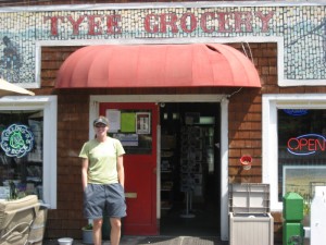 Tyee Grocery